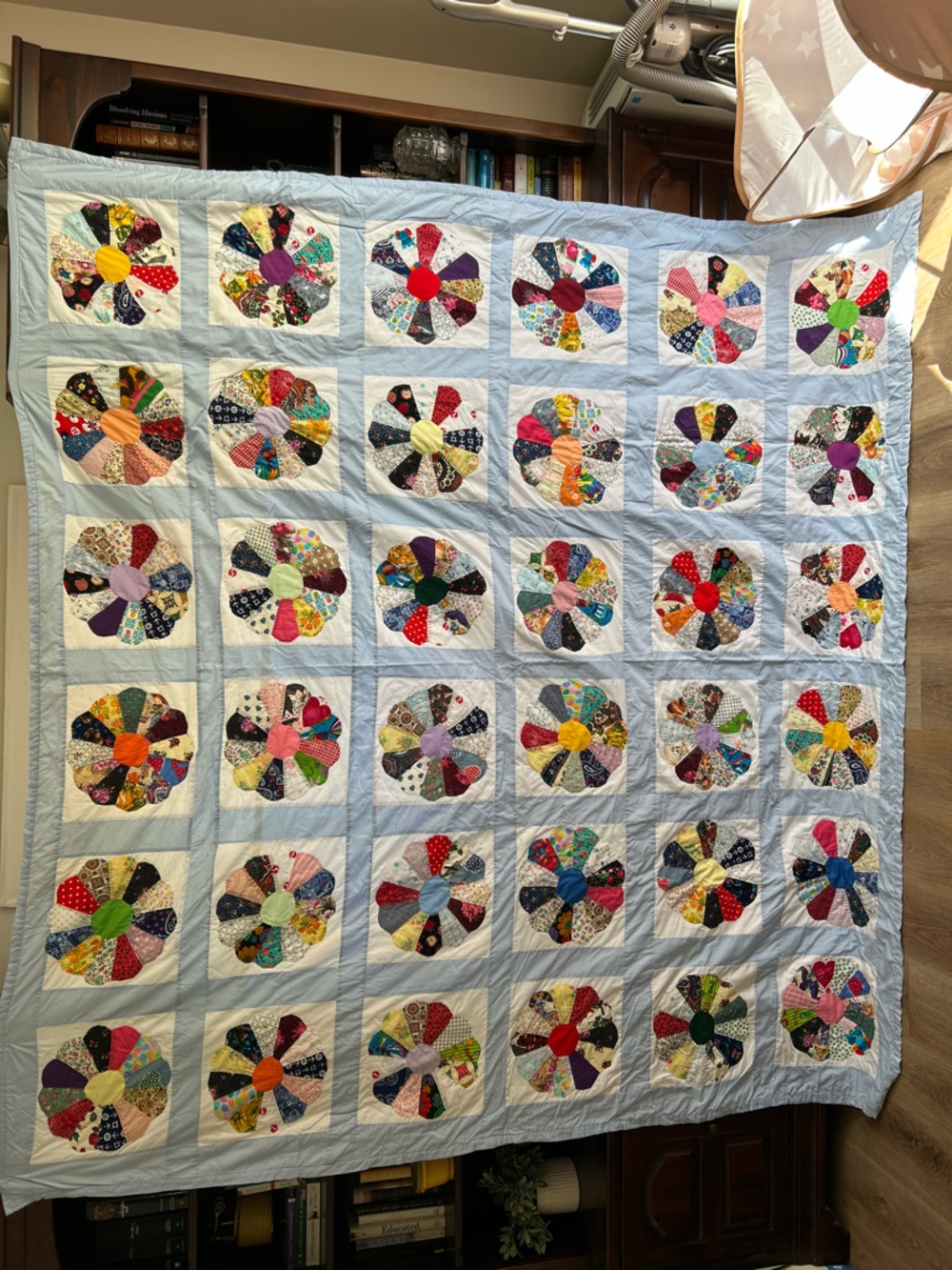 Handmade Dresden Plate Flower Quilt